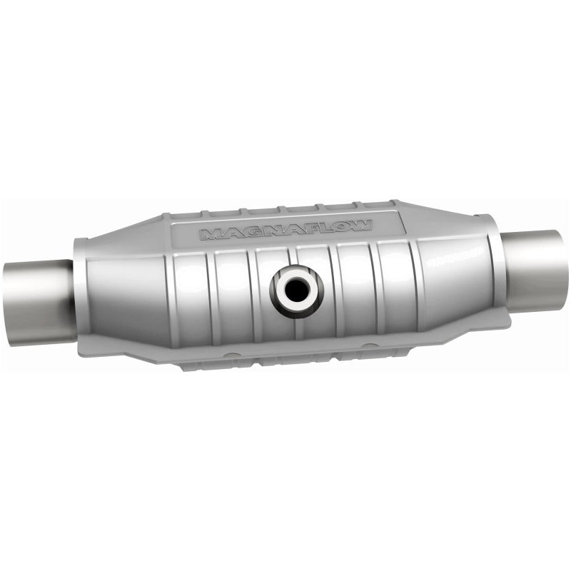 Universal 2.5" Mid O2 Port Catalytic Converter - View 2 | Dirty Garage