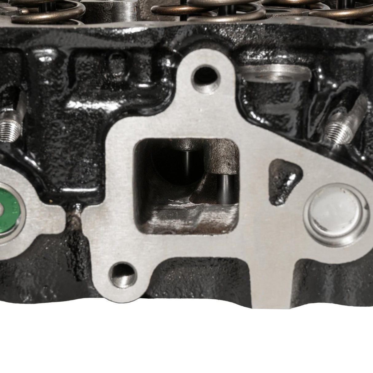 2004-2010 Cylinder Head (One) Cast Iron - 6.6L Duramax 2004.5-2010 LLY/LBZ/LMM Ported - View 5 | Dirty Garage
