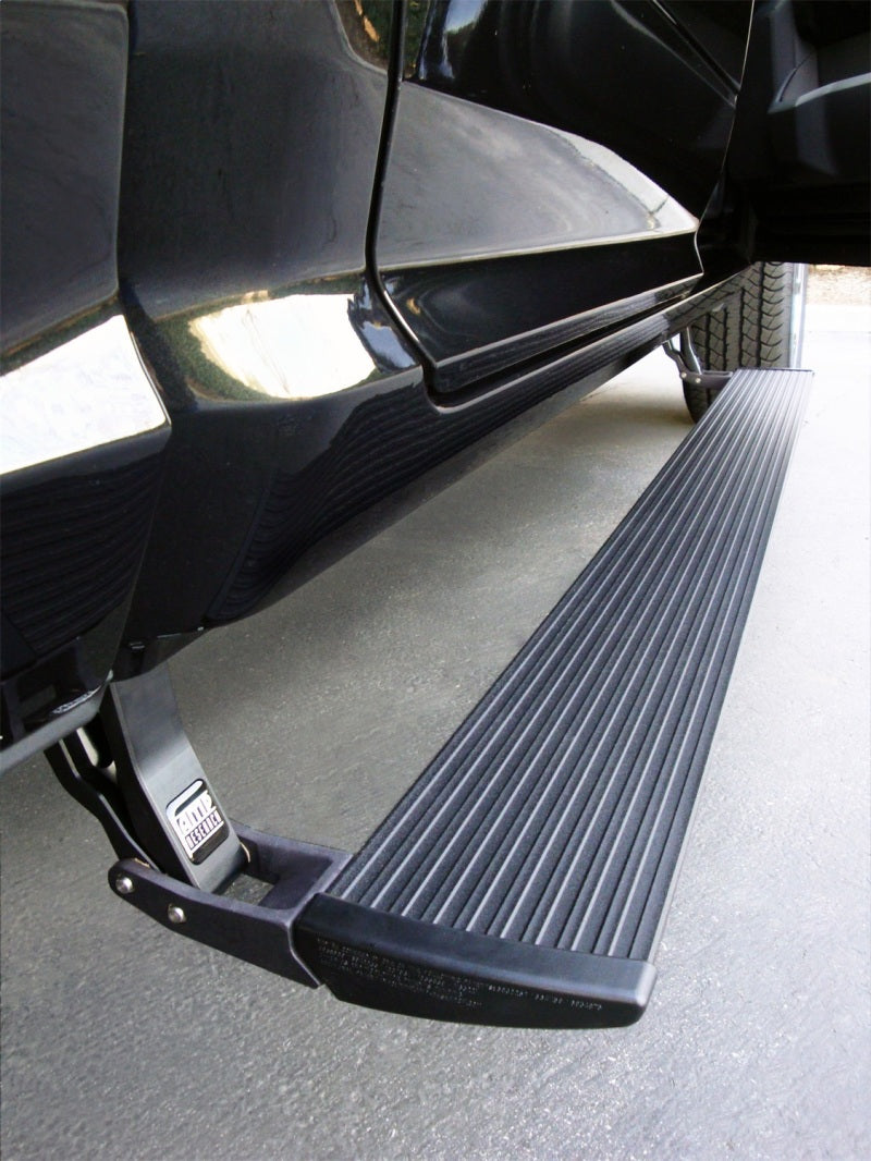 2018-2019 Ram 1500 / HD Regular Crew Mega Cabs PowerStep Plug N Play Black - View 4 | Dirty Garage