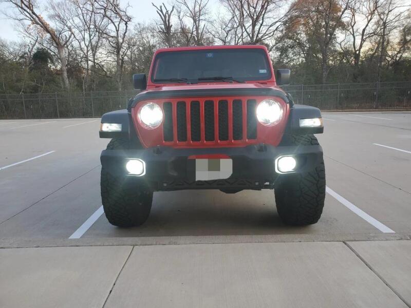 2018-2026 Wrangler JL Sport LED Switchback High Output Can-Bus Amber / White Bulbs - View 4 | Dirty Garage