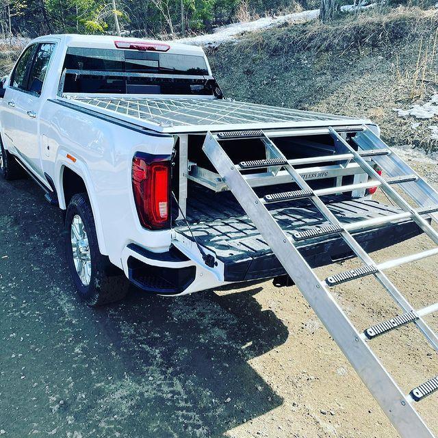 2009-2022 RAM 1500 LIMITLESS 5'5 Tonneau Cover (09-22-5'5-ECO-TON) - View 6 | Dirty Garage