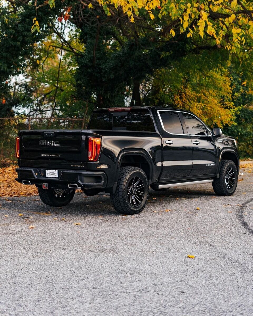 2019-2025 GM 1500 3" Performance Leveling Lift Kit W/ Elka 2.0 IFP Shocks - View 3 | Dirty Garage