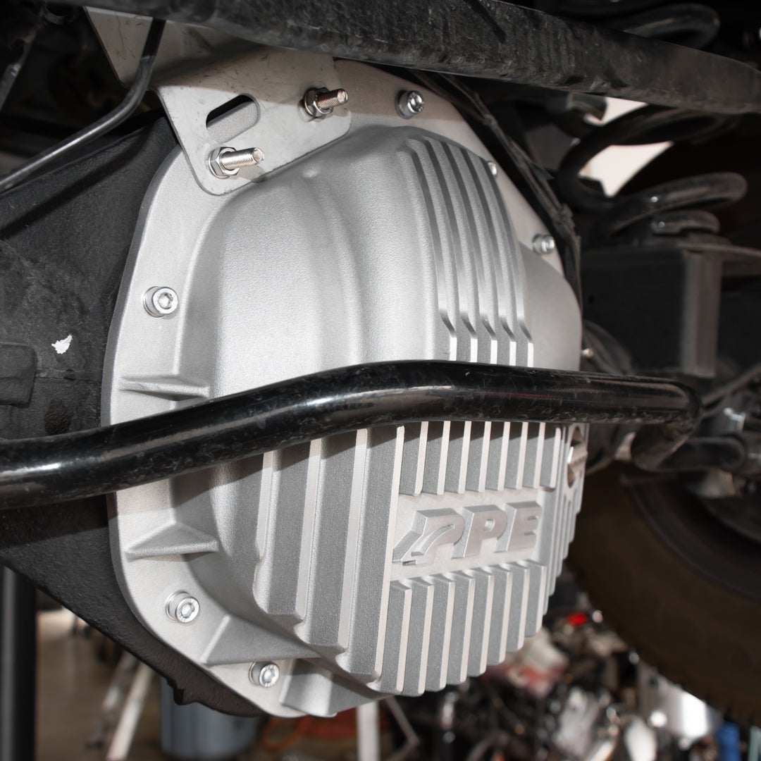 Universal HD 6.4L/6.7L 11.5 Inch /11.8 Inch -14 Heavy-Duty Cast Aluminum Rear Differential Cover Black - View 4 | Dirty Garage
