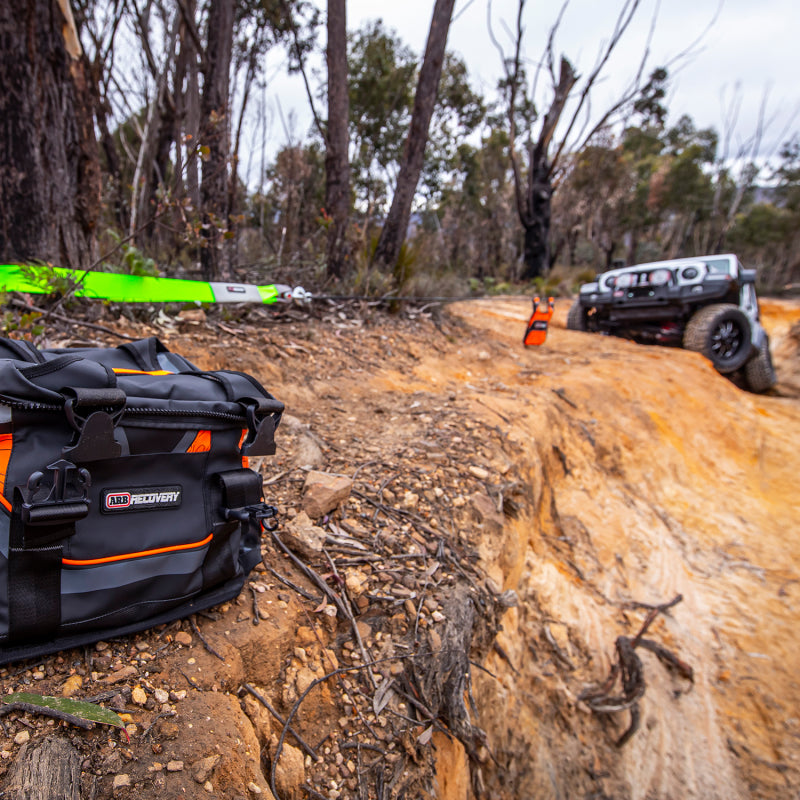 ARB Premium Recovery Kit S2 - View 5 | Dirty Garage