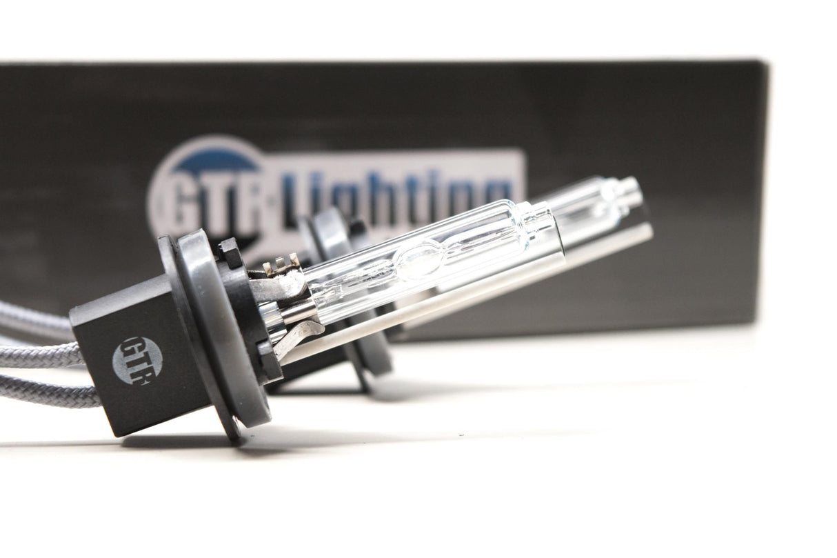 Universal H11B H9 H8 5000K HID Bulbs Pair (GTR.N.029)