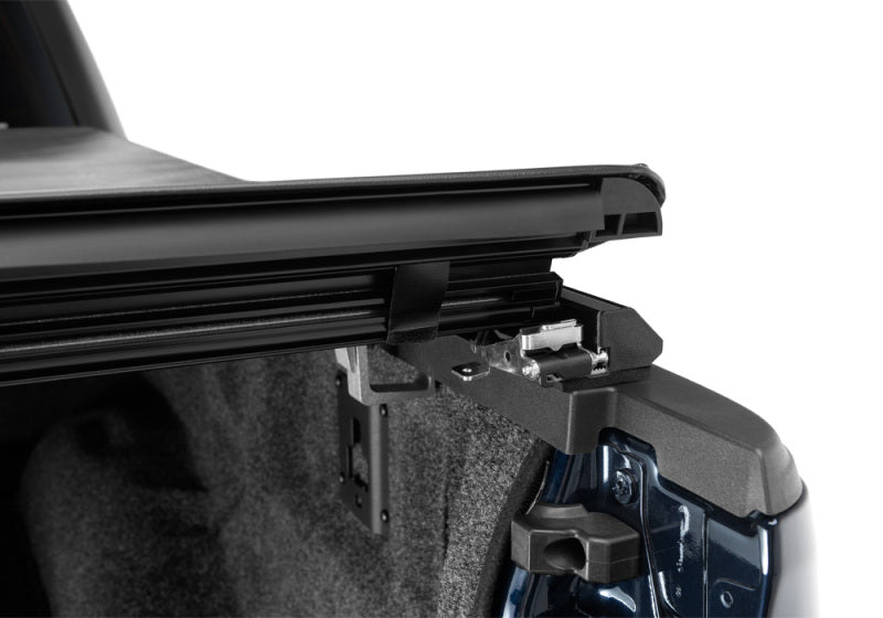 2017-2020 Super Duty 8' TruXport Bed Cover - View 4 | Dirty Garage