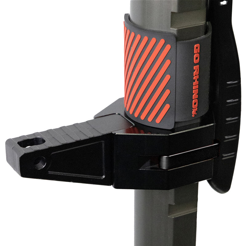 Go Rhino Xventure Gear EG1 El Gato Hydraulic Jack - Graphite - View 3 | Dirty Garage