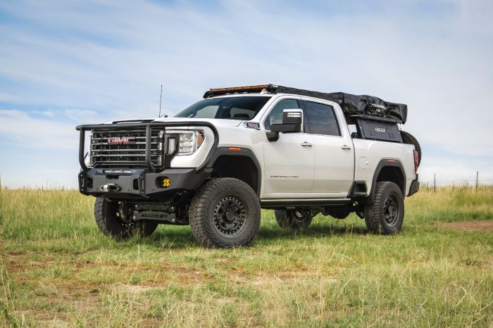 2020-2024 GM HD 6" Big Lift Kit w/ Falcon 1.1 Shocks - View 2 | Dirty Garage