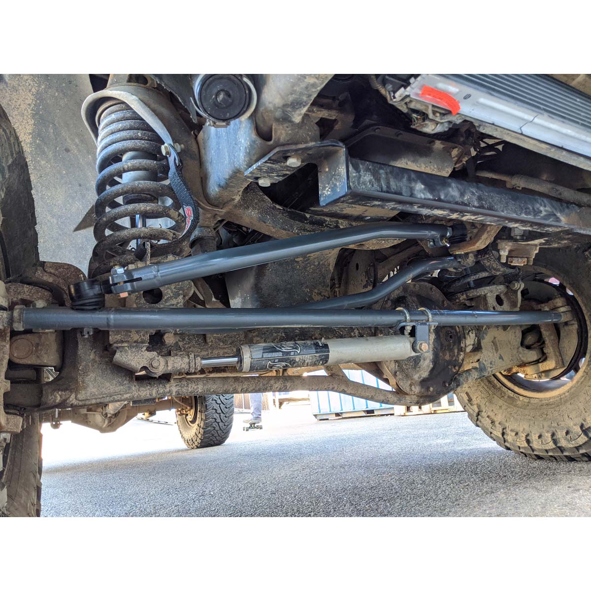 Ram Truck Heavy Duty Steering Kit 00-02 Ram 1500/2500/3500 4x4 - View 2 | Dirty Garage