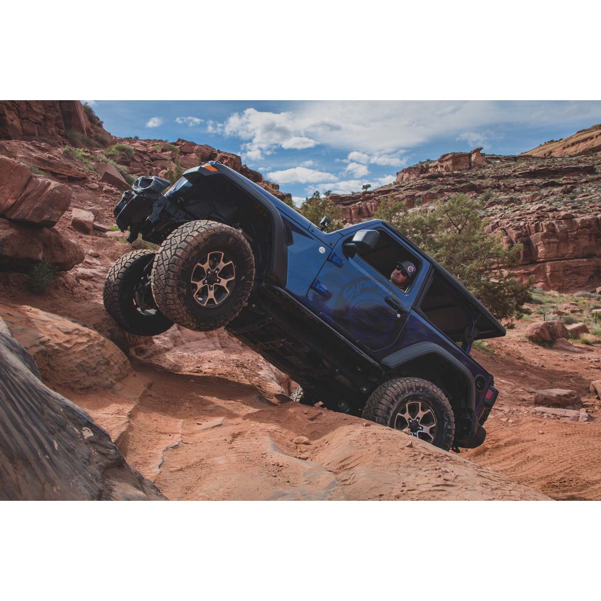 JL 2 Inch Lift Stage 2 Suspension System 4 Dr - View 3 | Dirty Garage