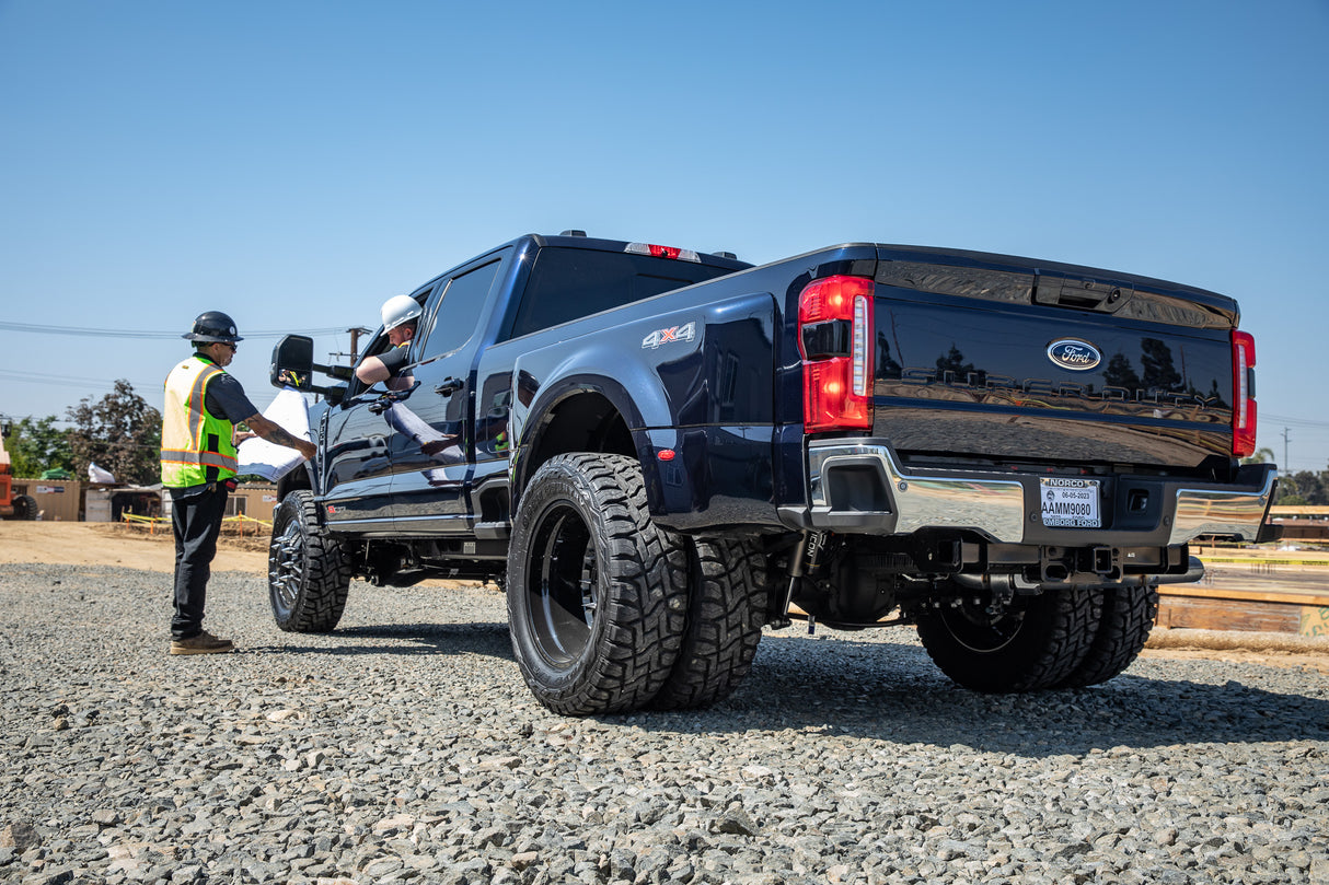 2023 Superduty ICON 2.5 Front and Rear Lift Kit - View 4 | Dirty Garage