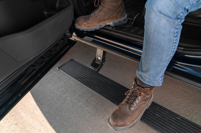2018-2019 Ram 1500 / HD Regular Crew Mega Cabs PowerStep Plug N Play Black - View 5 | Dirty Garage