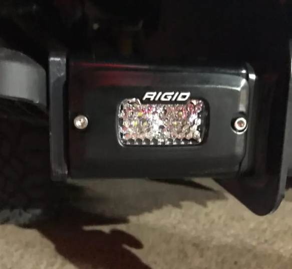 2017-2026 Superduty Mini Hitch Bar Lighting Kit - Rigid SR-M w/ Standard Endcap (100145-02)