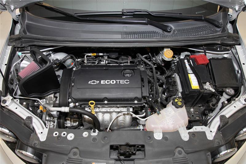 Universal 12 Sonic 1.8L Silver Typhoon Cold Air Intake - View 2 | Dirty Garage