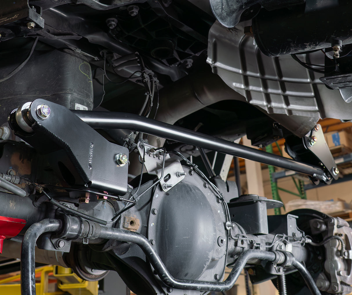 2014-2025 Ram HD Extended Rear Track Bar Kit (CS-DATB-14-R-KIT)