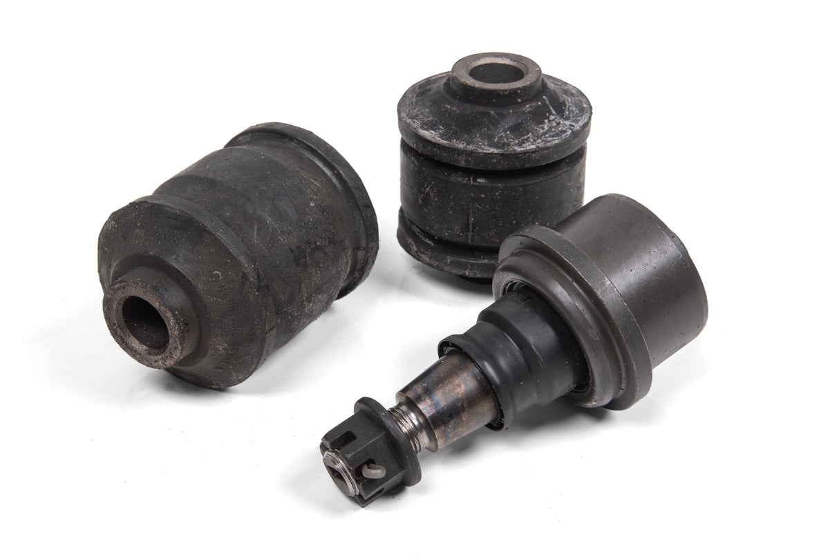 GM 2500/3500HD Ball Joint Service Kit for BDS LCA | Dirty Garage