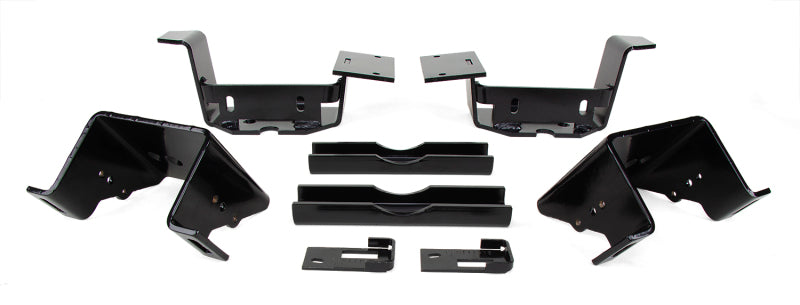 2020-2024 GM HD Rear Air Spring Kit Loadlifter 5000 - View 12 | Dirty Garage