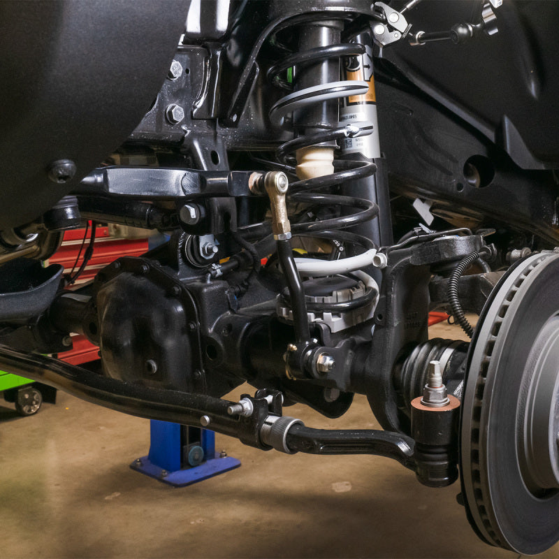 Synergy 2018+ Jeep Wrangler JL/JLU / 2020+ JT Front Sway Bar Links - View 3 | Dirty Garage