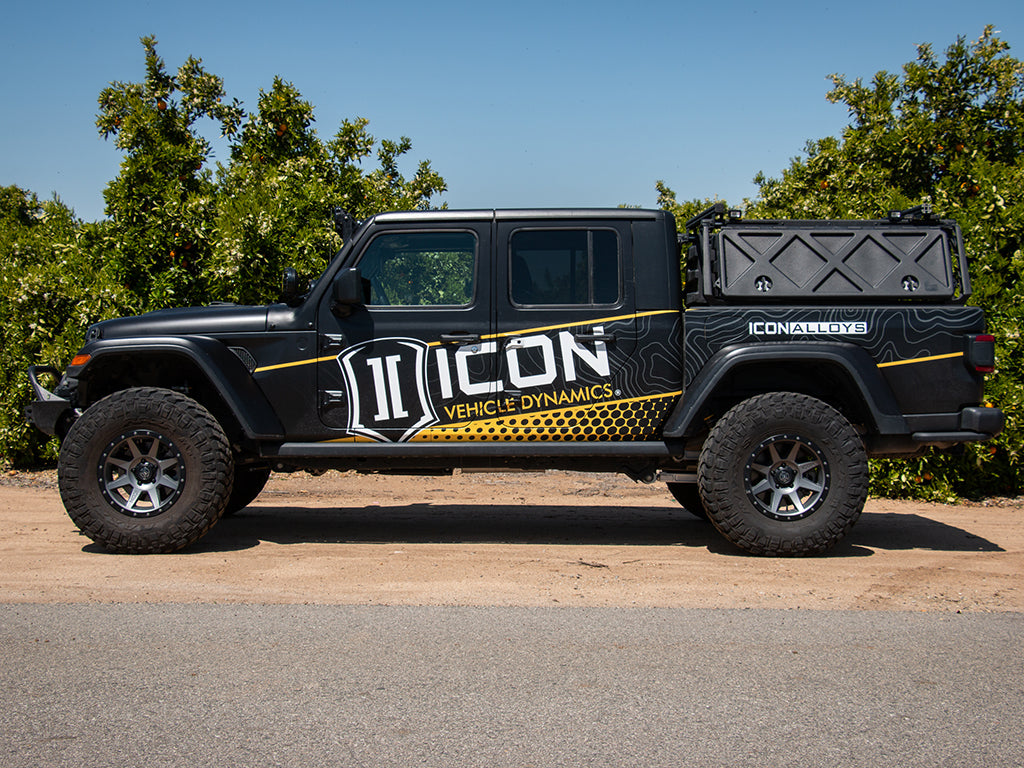 2020-2022 Gladiator ICON 2.5 Front and Rear Lift Kit - View 2 | Dirty Garage