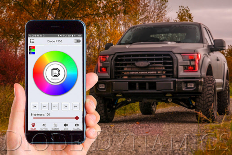 Universal Bluetooth RGB+W M8 Controller 1ch - View 2 | Dirty Garage