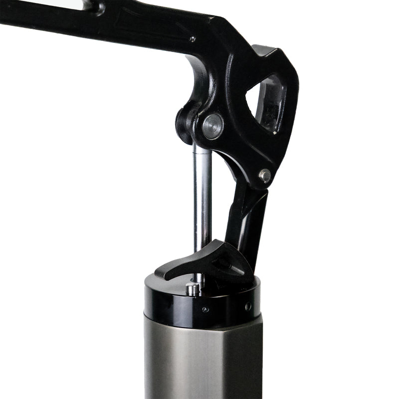 Go Rhino Xventure Gear EG1 El Gato Hydraulic Jack - Graphite - View 12 | Dirty Garage