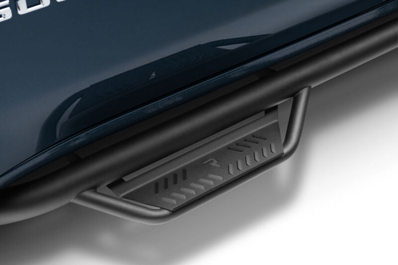 2019-2022 GM 1500 Crew Cab Black 3" Cab Length Podium Steps - View 2 | Dirty Garage