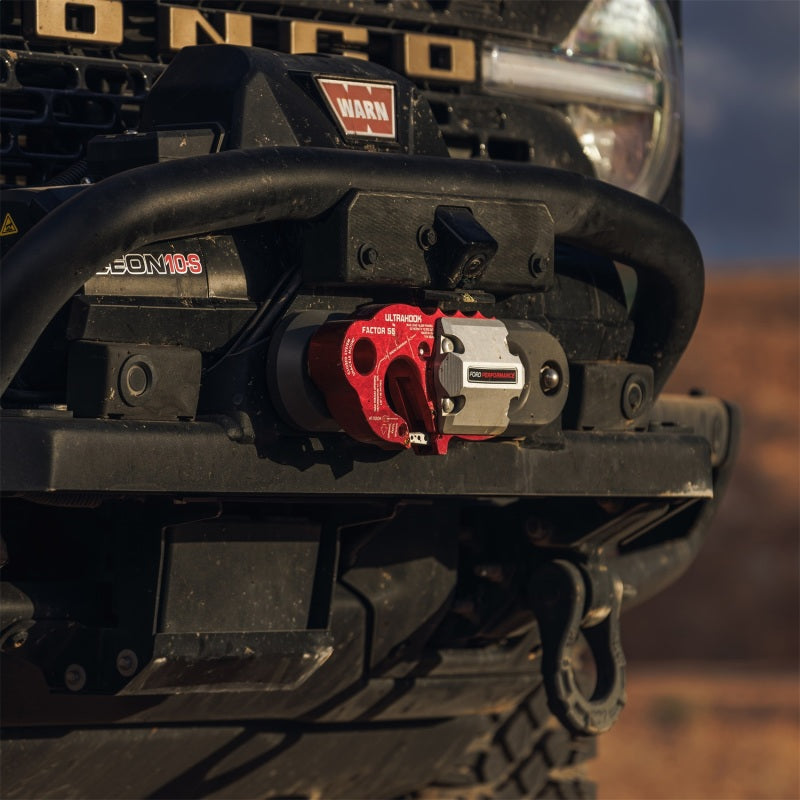 Universal Epic D-Ring Shackle - View 6 | Dirty Garage