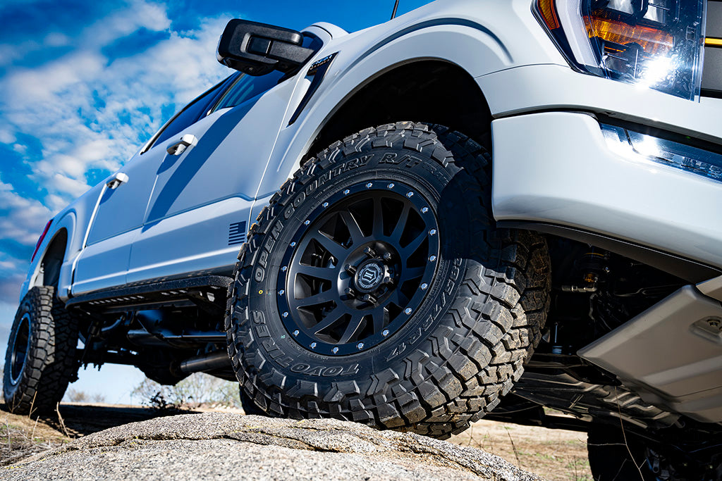 2021-2025 F-150 ICON 2.5 Front and Rear Lift Kit - View 4 | Dirty Garage
