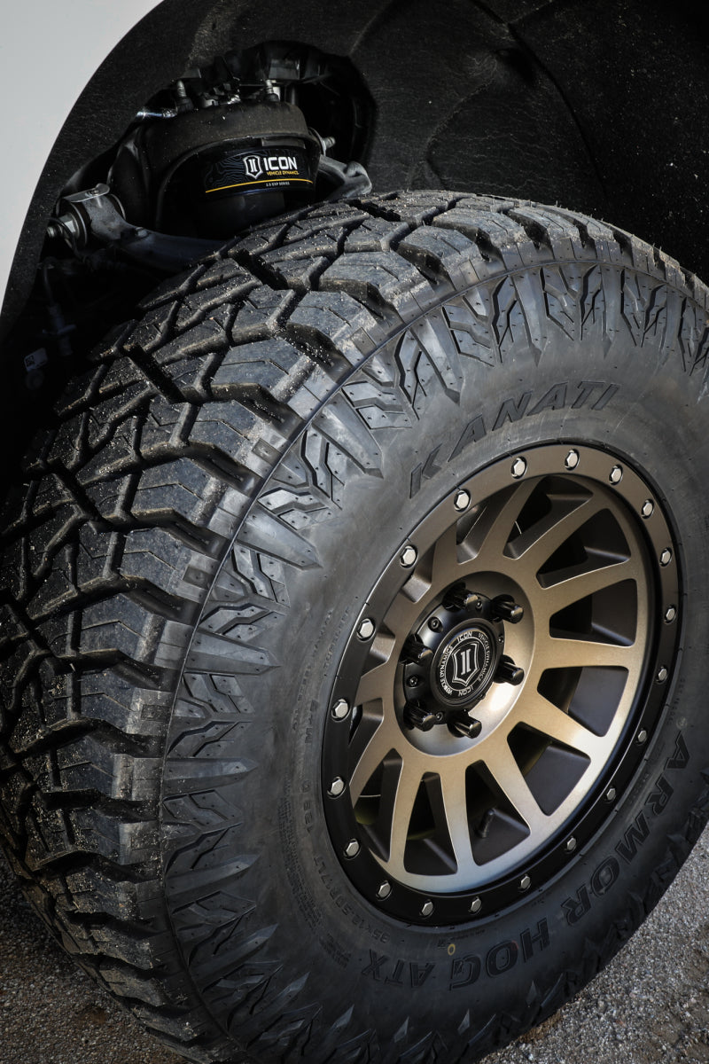 Universal Compression 17x8.5 6x5.5 0mm Offset 4.75" BS 106.1mm Bore Bronze Wheel - View 2 | Dirty Garage
