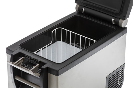 Fridge 50 Quart Classic Series Plug B Usa Spec - View 3 | Dirty Garage