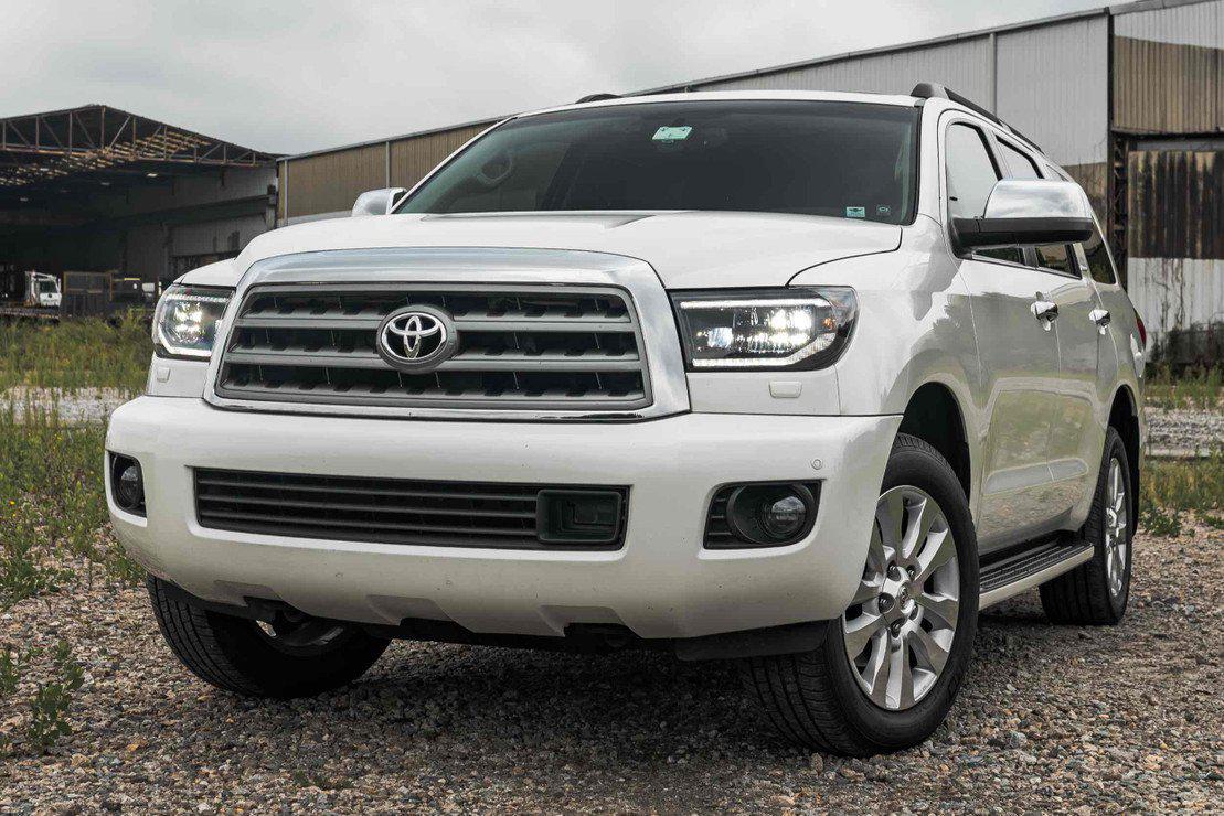 2007-2013 Toyota Tundra XB LED Black Headlights (LF533-ASM)