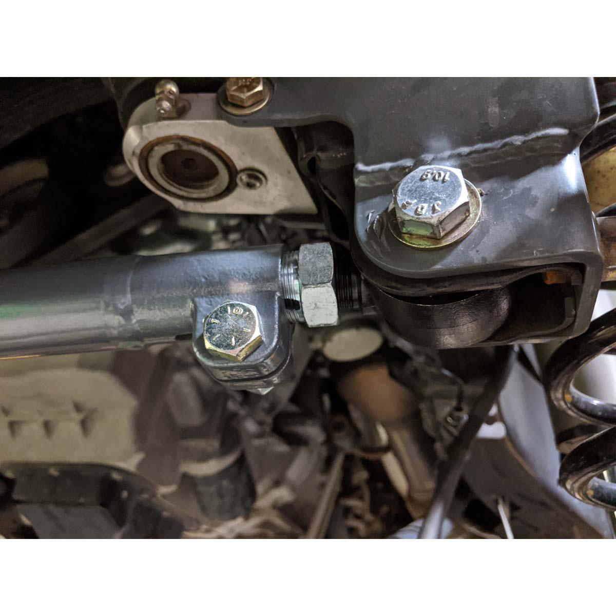 2018 Jeep HD Adjustable Front Track Bar (8875-01)
