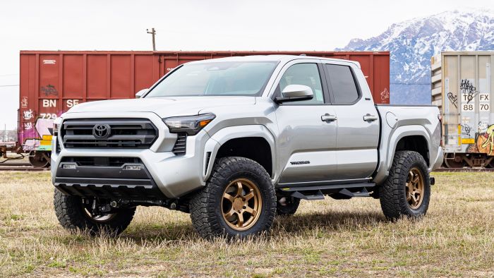 2024 Tacoma 2.5" SST Lift Kit - View 2 | Dirty Garage