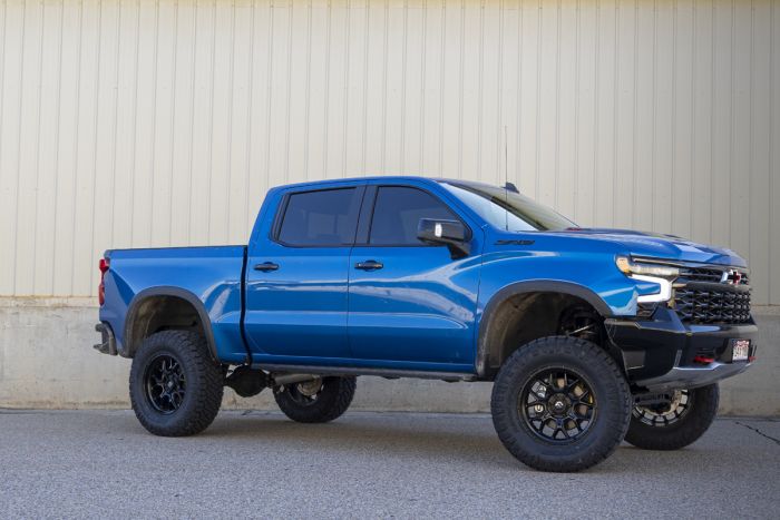 2025 GM 1500 6" Big Lift Kit w/ ARC - View 2 | Dirty Garage