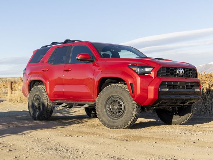 2024-2025 4Runner 3" SST2.1 Suspension System w/ Falcon 2.1 Shocks - View 4 | Dirty Garage