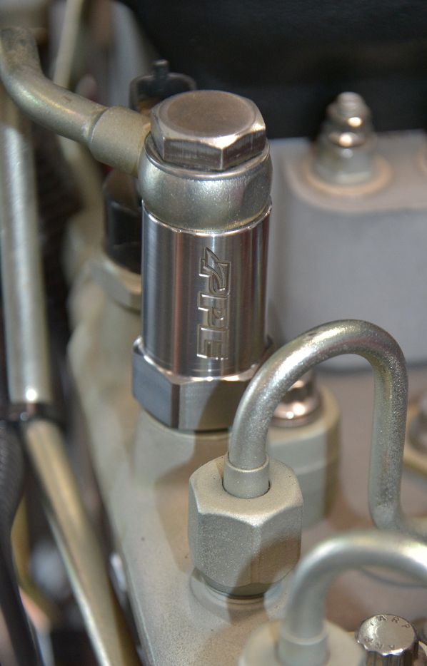 Universal 2500/3500 5.9L RACE FUEL VALVE - View 2 | Dirty Garage