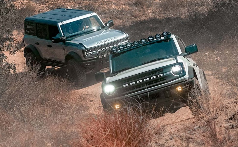 2021-2025 Bronco Overland Series Catback Exhaust Single Straight Driver Exit - View 2 | Dirty Garage