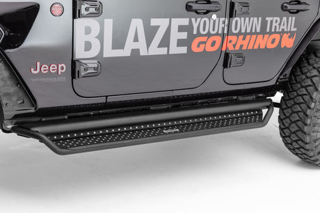 Go Rhino Dominator Extreme D1 Side Steps - Tex Blk - 68in - View 3 | Dirty Garage
