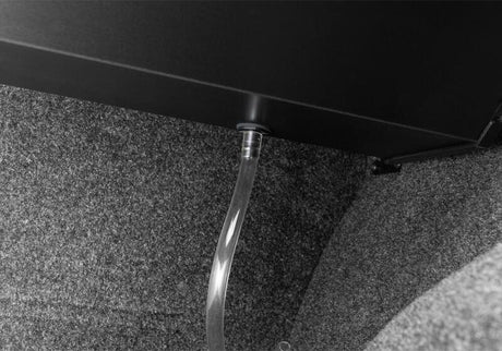 2017-2018 Super Duty Short Bed RetraxPRO XR Tonneau Cover - View 3 | Dirty Garage