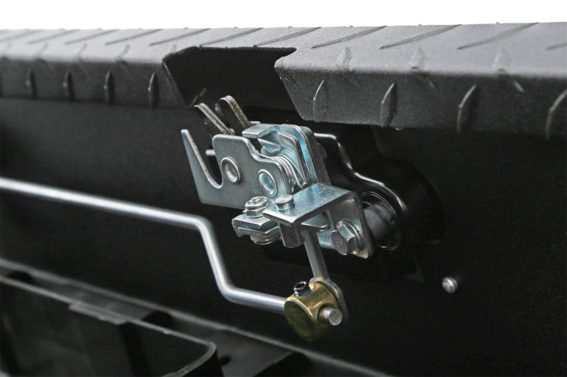 Dee Zee Universal Tool Box - Red Crossover - Single Lid Black BT Pull Handle (Low/Txt Blk) - View 7 | Dirty Garage