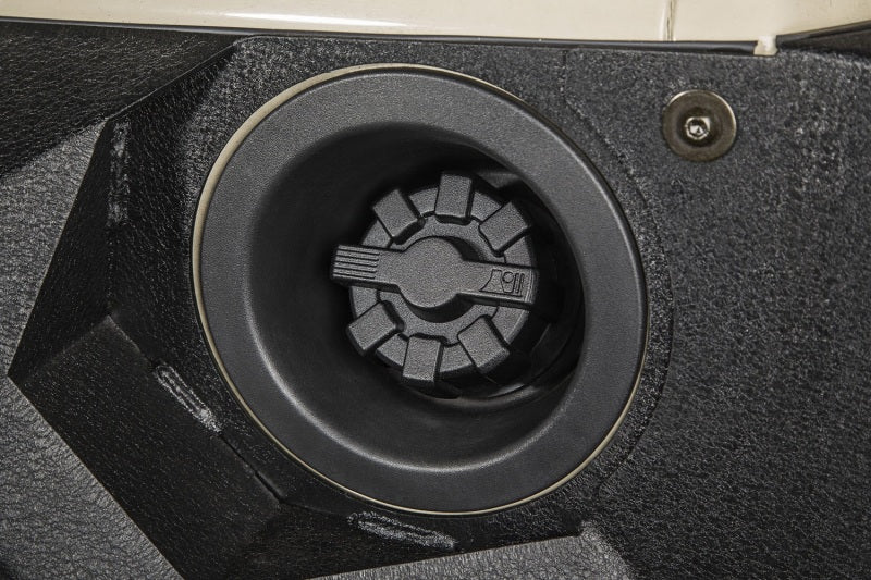 Rugged Ridge 01-19 Jeep Wrangler TJ/LJ/JK/JL Black Elite Aluminum Fuel Cap - View 3 | Dirty Garage
