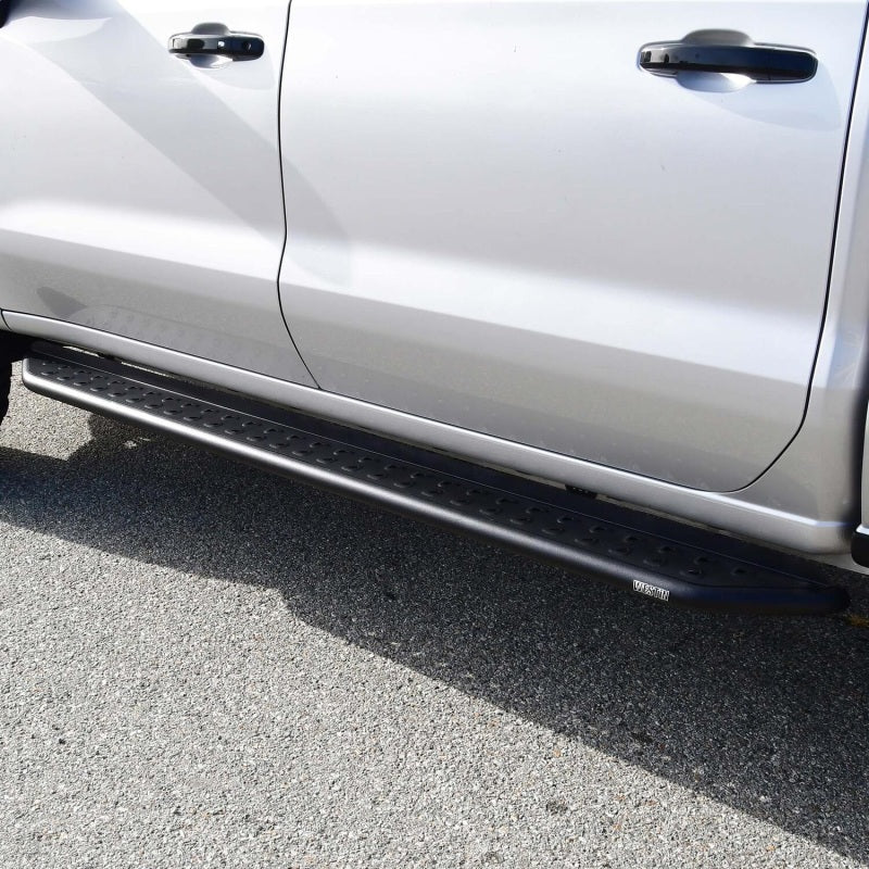 2019-2026 GM 1500/HD Crew Cab Outlaw Series Black Nerf Step Bars - View 4 | Dirty Garage