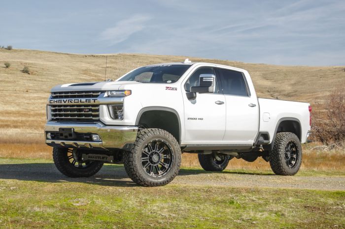 2020-2025 GM HD Max 3.3 6" Lift Kit w/ Falcon Shocks - View 5 | Dirty Garage