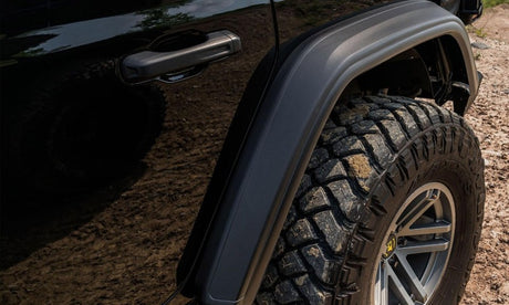 2018-2021 Wrangler JL 2-Door & 4-Door Black Flat Style Flares 4-Piece - View 9 | Dirty Garage