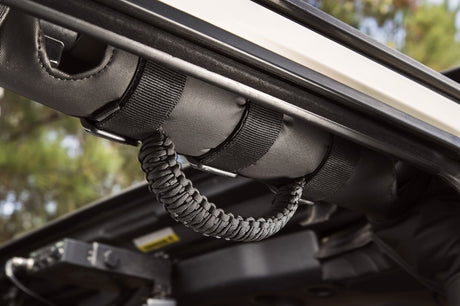 Rugged Ridge Paracord Grab Handles Black/Black Pair - View 4 | Dirty Garage