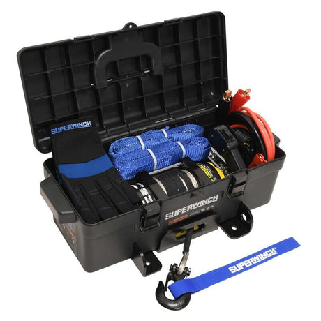 Universal 4000lbs 47' Synthetic Rope Winch2go - View 3 | Dirty Garage