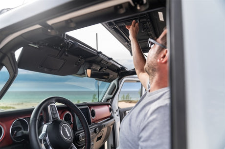 Rugged Ridge 20-22 Jeep Gladiator JT Voyager Fastback Soft Top - Black Diamond - View 3 | Dirty Garage