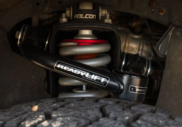 2010-2024 4Runner SST 2.1 w/ Falcon 2.1 Front Strut Shocks 3" Lift Kit - View 4 | Dirty Garage