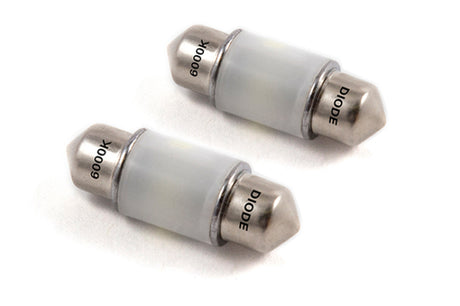 Universal  31mm Cool White HP6 LED Bulb | Dirty Garage