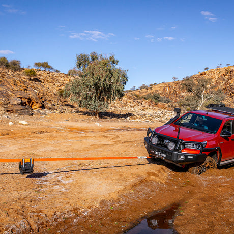 ARB Weekender Recovery Kit Incl 17600lb Recovery Strap/4.75T Shackles - View 7 | Dirty Garage